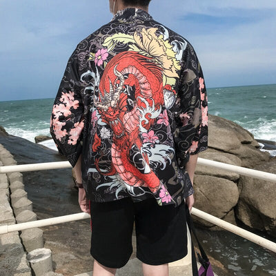 Kimono Dragon porté pas un mannequin japonais vu de dos